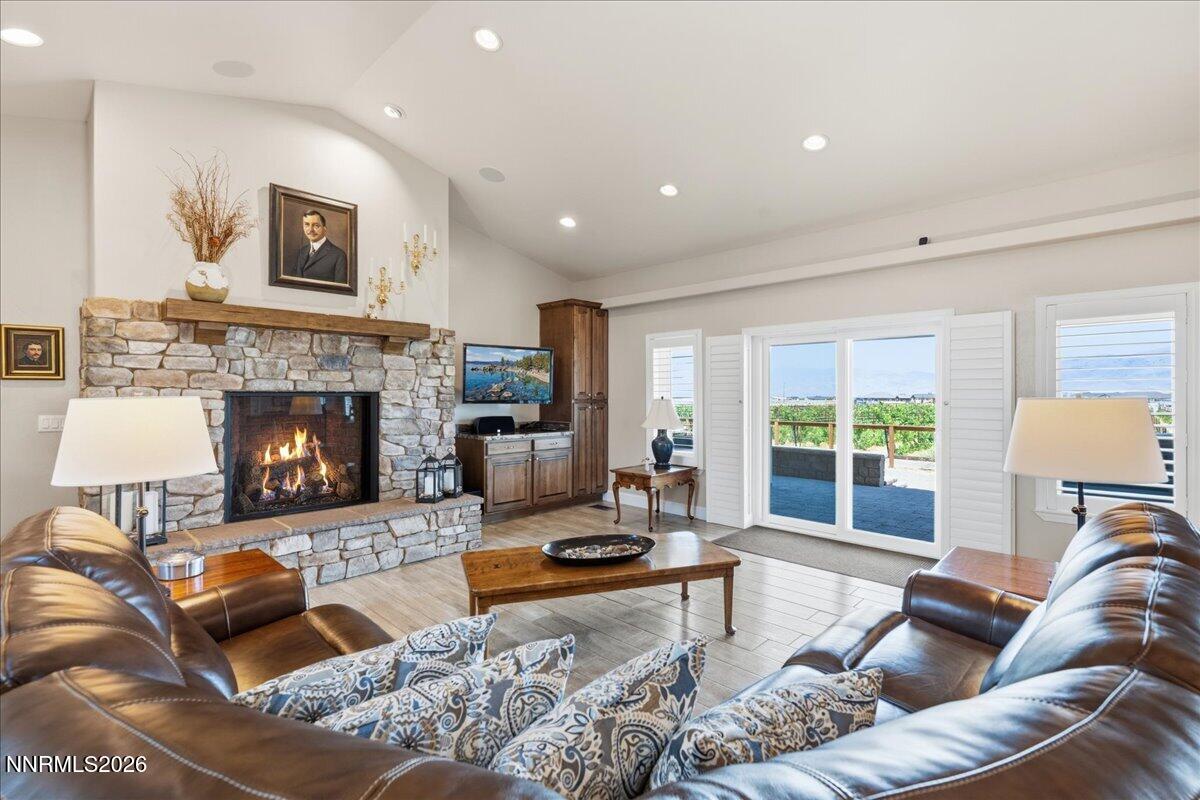 155 Brandon Ranch Court Reno, NV 89510 - Photo 11 of 39 12-DSC_6404