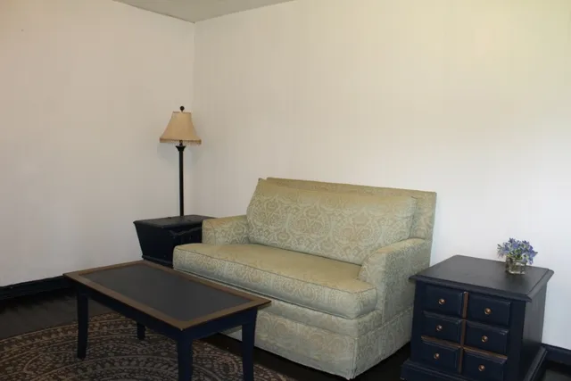 $800 | 6839 Southwest Sw Cr, Unit B, Madison, FL 32340