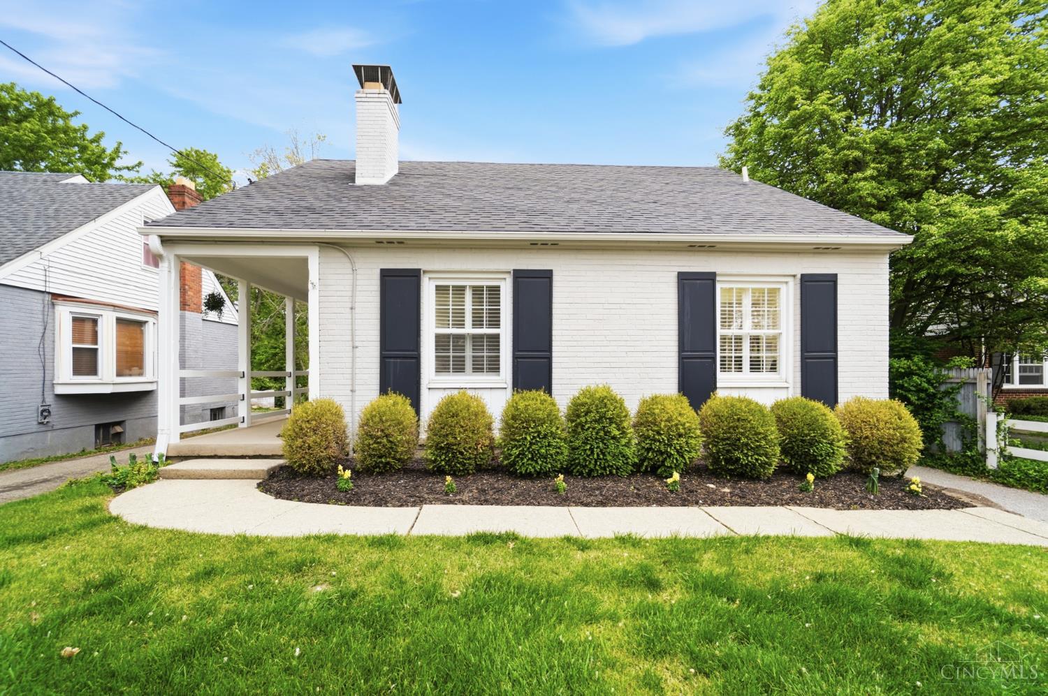 6420 Miami Road Cincinnati, OH 45243 - Photo 2 of 50