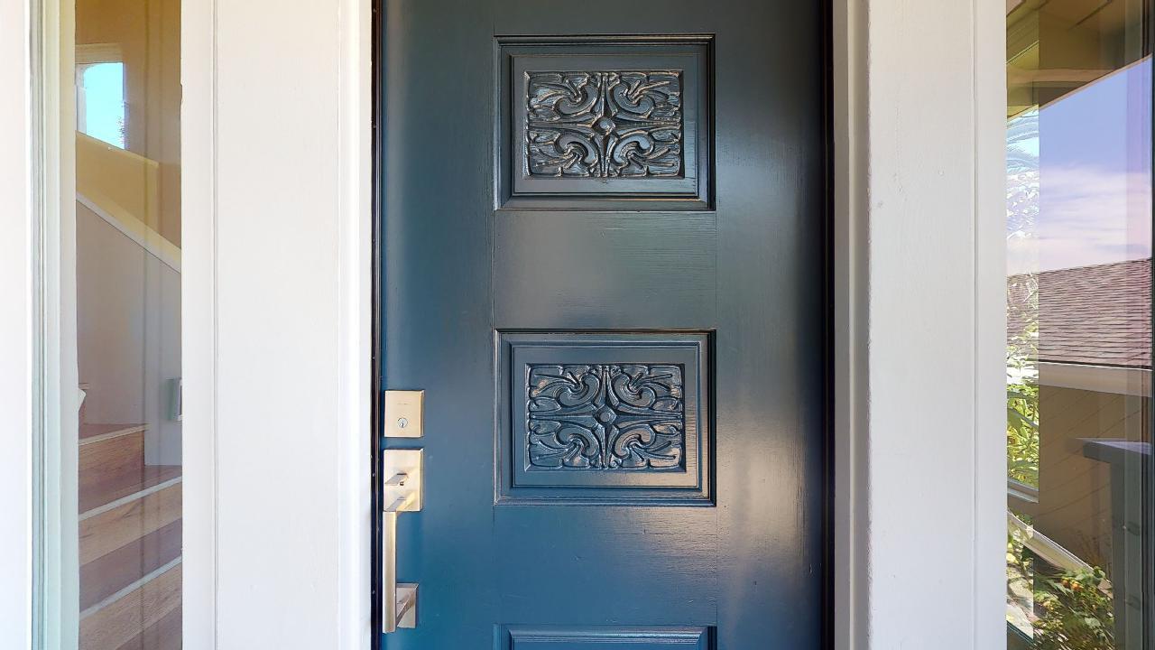 150 Vía Soderini Aptos, CA 95003 - Photo 2 of 73 a view of a hallway with a elevator