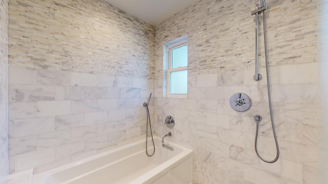 150 Vía Soderini Aptos, CA 95003 - Photo 38 of 73 a bathroom with a shower