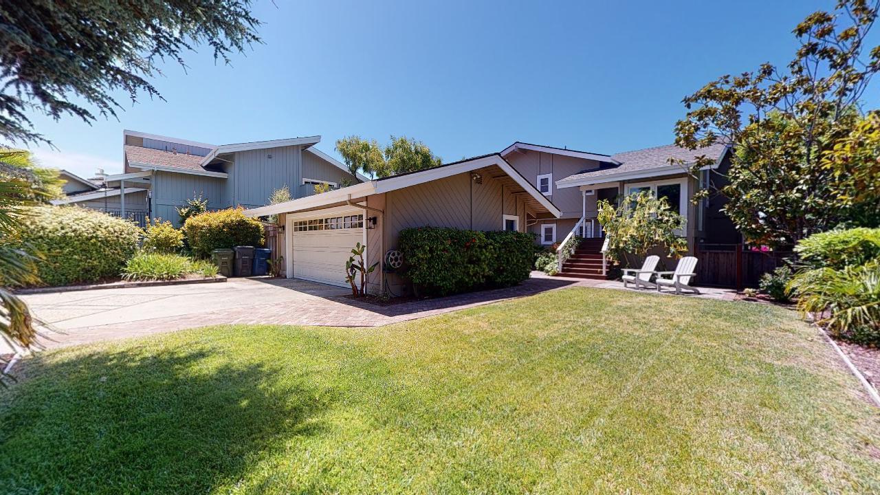 150 Vía Soderini Aptos, CA 95003 - Photo 57 of 73 a view of a house with backyard and a garden