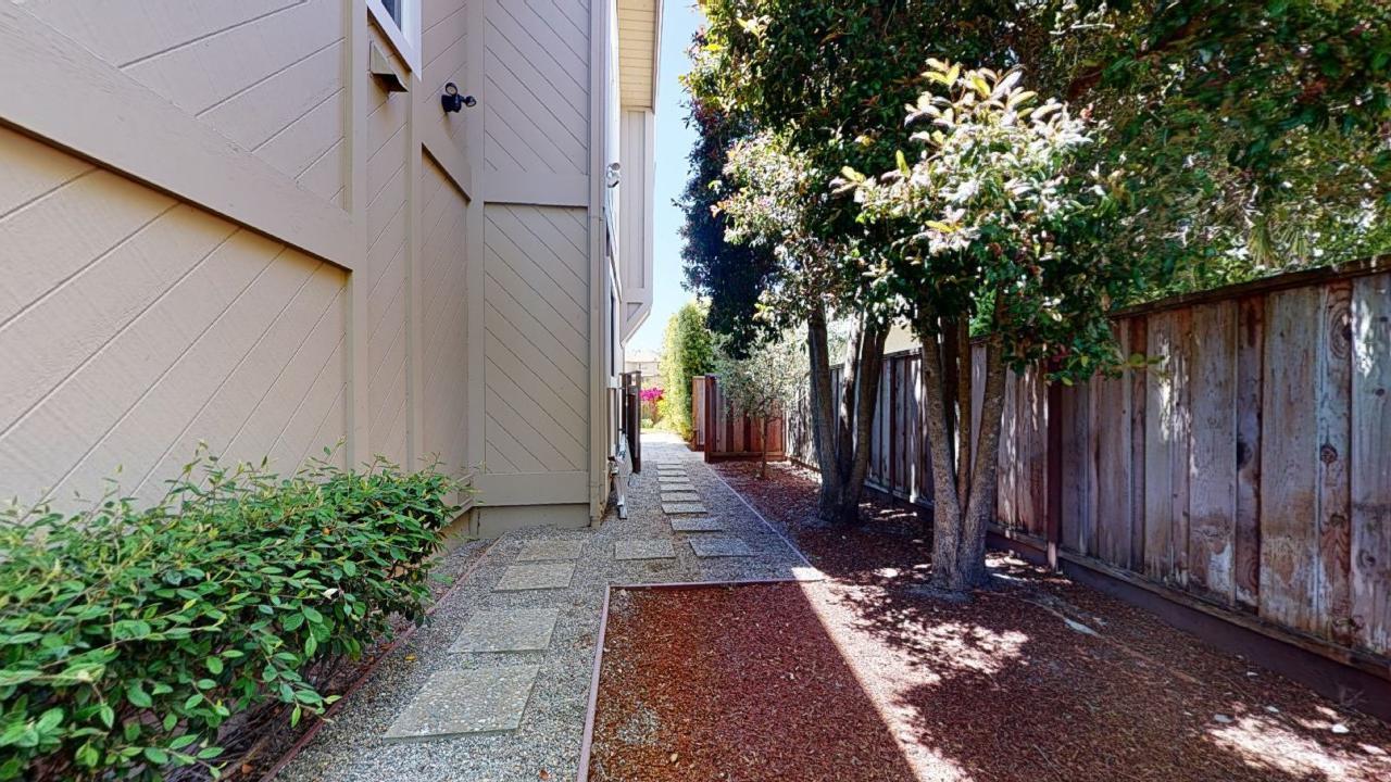 150 Vía Soderini Aptos, CA 95003 - Photo 66 of 73 a view of a pathway with a pathway