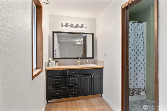 $615,000 | 18624 59th Street East, Lake Tapps, WA 98391