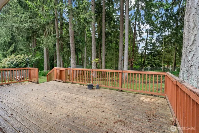 $615,000 | 18624 59th Street East, Lake Tapps, WA 98391