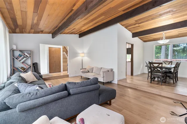 $615,000 | 18624 59th Street East, Lake Tapps, WA 98391