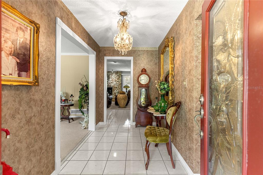 3963 Southeast 15th Street Ocala, FL 34471 - Photo 4 of 20