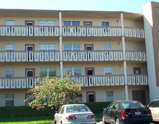 4085 Guildford East, Unit 4085E Boca Raton, FL 33434 - Photo 1 of 1 Primary Photo