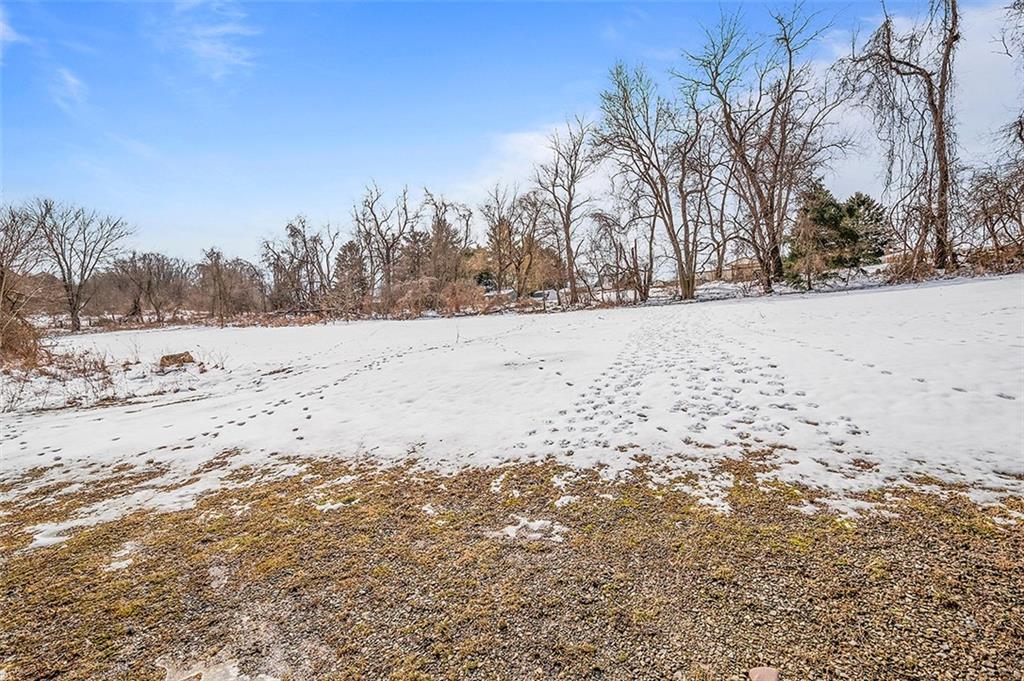 227 Elm Road Pittsburgh, PA 15239 - Photo 21 of 25