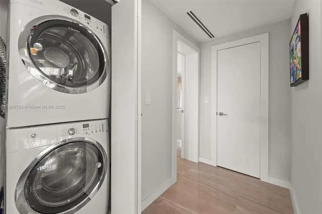 $16,500 | 16 Island Avenue, Unit 7C, Miami Beach, FL 33139