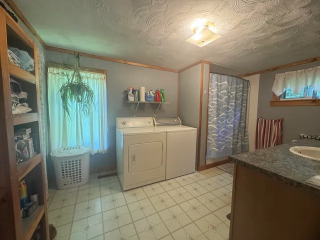 $125,000 | 121 Main Road, Abbot, ME 04406