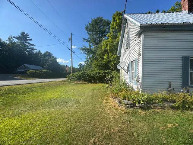 $125,000 | 121 Main Road, Abbot, ME 04406