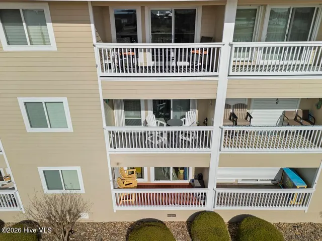 $249,000 | 650 Cedar Point Boulevard, Unit B25, Cedar Point, NC 28584