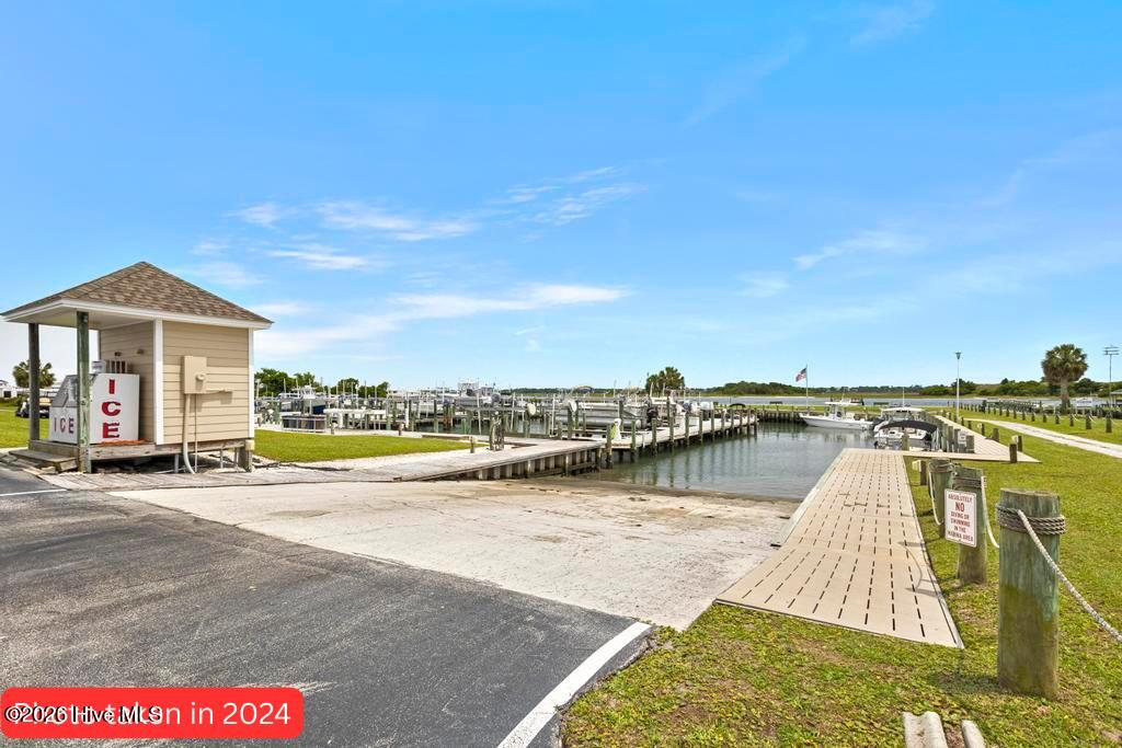 650 Cedar Point Boulevard, Unit B25 Cedar Point, NC 28584 - Photo 32 of 40 Image 17