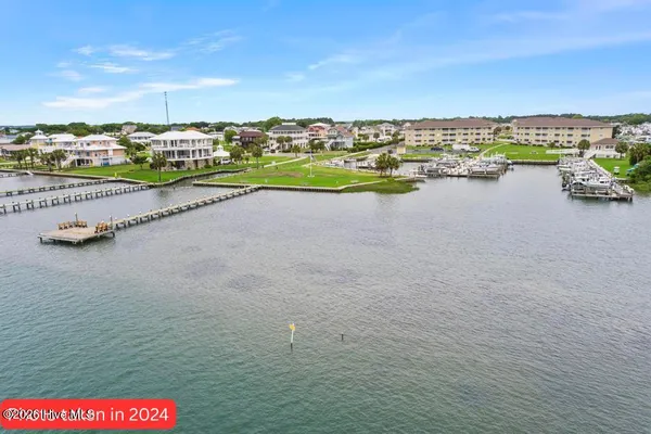 $249,000 | 650 Cedar Point Boulevard, Unit B25, Cedar Point, NC 28584
