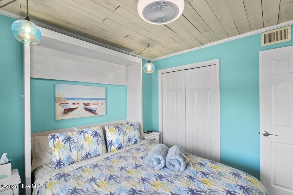 650 Cedar Point Boulevard, Unit B25 Cedar Point, NC 28584 - Photo 5 of 22 425A1241