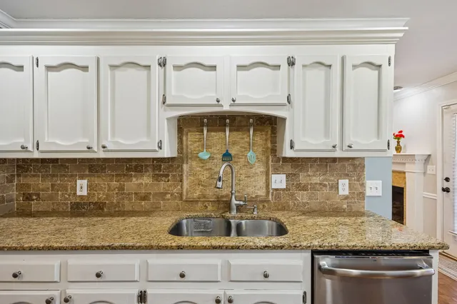 $410,000 | 1515 Jarratt Drive, Rockvale, TN 37153