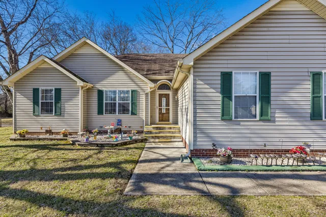 $410,000 | 1515 Jarratt Drive, Rockvale, TN 37153