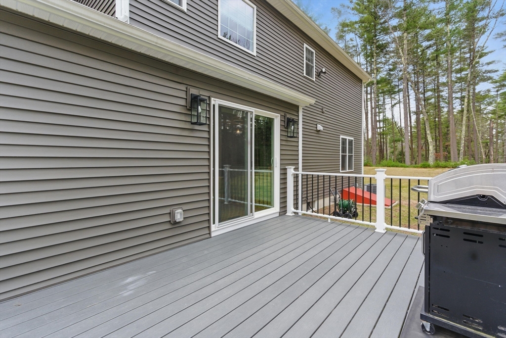 109 Silver Street Wilbraham, MA 01095 - Photo 33 of 39