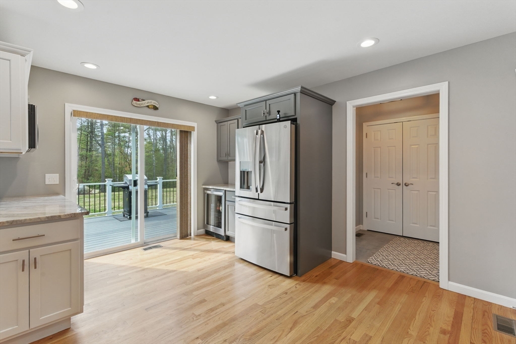 109 Silver Street Wilbraham, MA 01095 - Photo 10 of 39