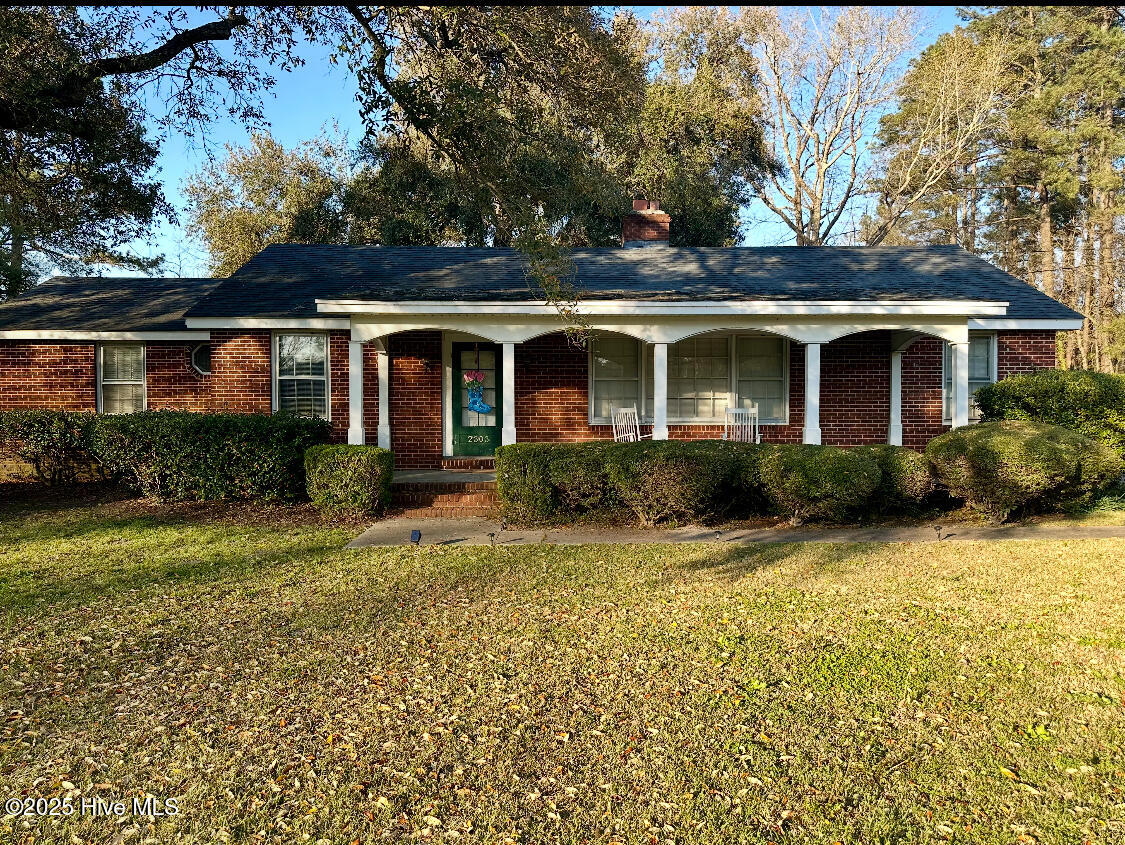 2303 Carey Road Kinston, NC 28504 - Photo 26 of 30 Front View