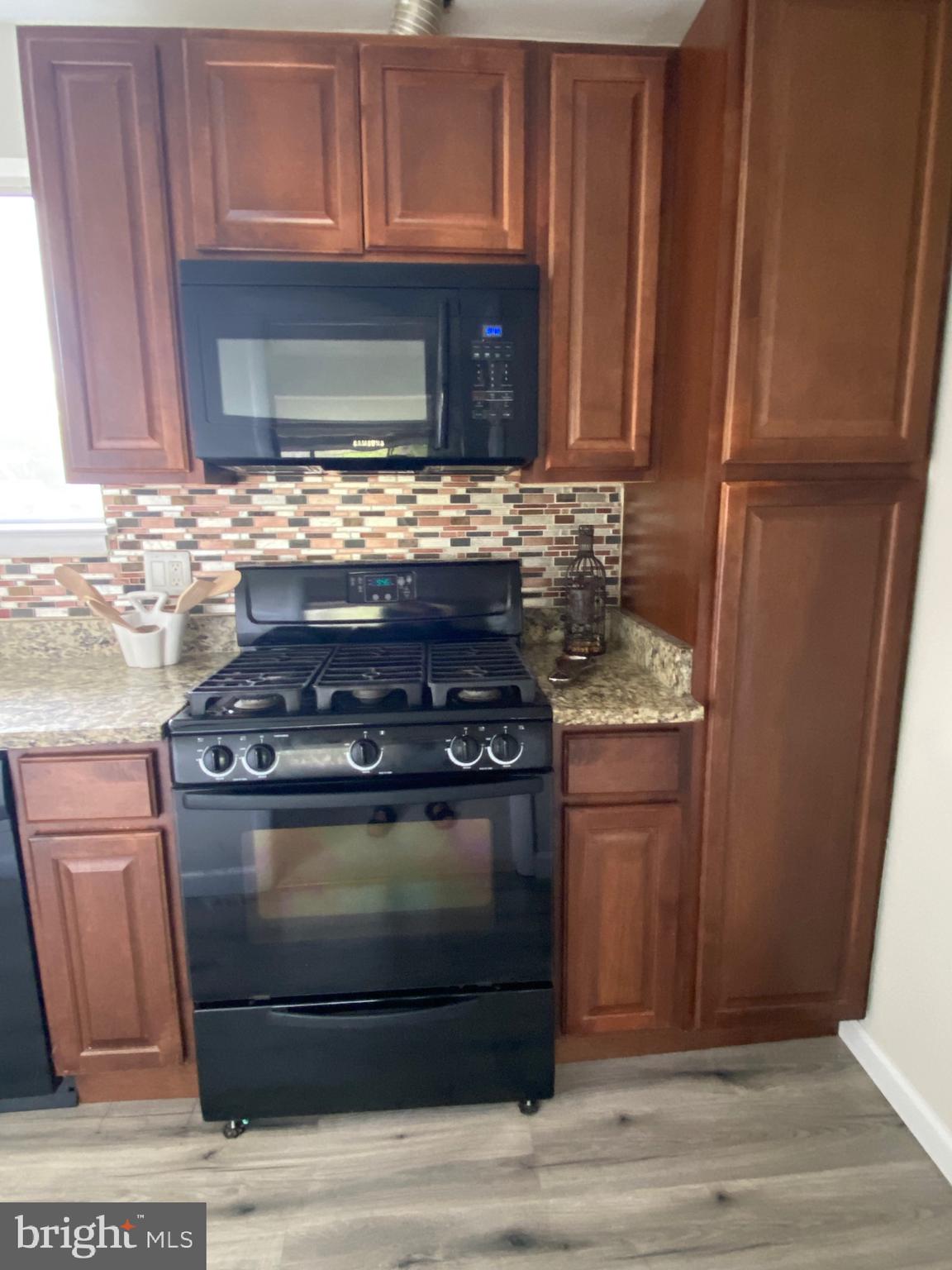 11627 Vantage Hill Road, Unit 12B Reston, VA 20190 - Photo 13 of 19 Gallery Image 13