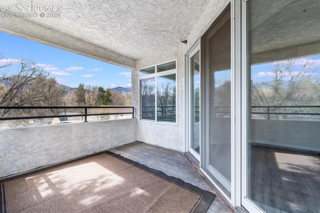 175 West Cheyenne Road, Unit 304 Colorado Springs, CO 80906 - Photo 5 of 50