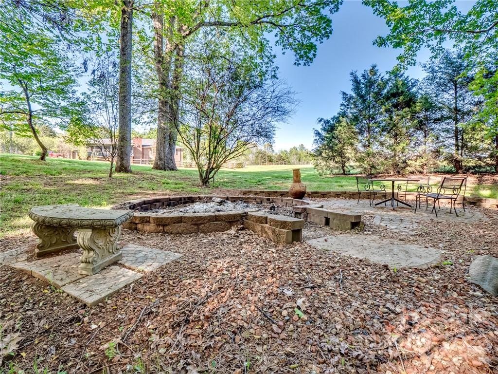6555 Love Point Road Denver, NC 28037 - Photo 45 of 48 Gallery Image 45