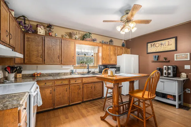 $505,000 | 9705 Byron Center Avenue Southwest, Byron Center, MI 49315