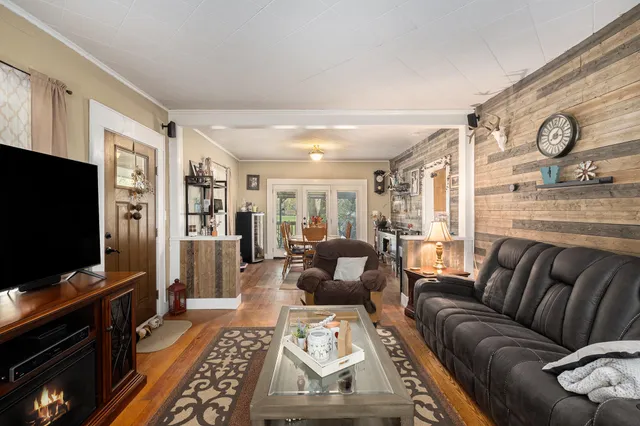 $505,000 | 9705 Byron Center Avenue Southwest, Byron Center, MI 49315