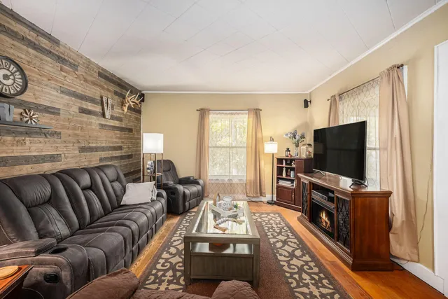 $505,000 | 9705 Byron Center Avenue Southwest, Byron Center, MI 49315