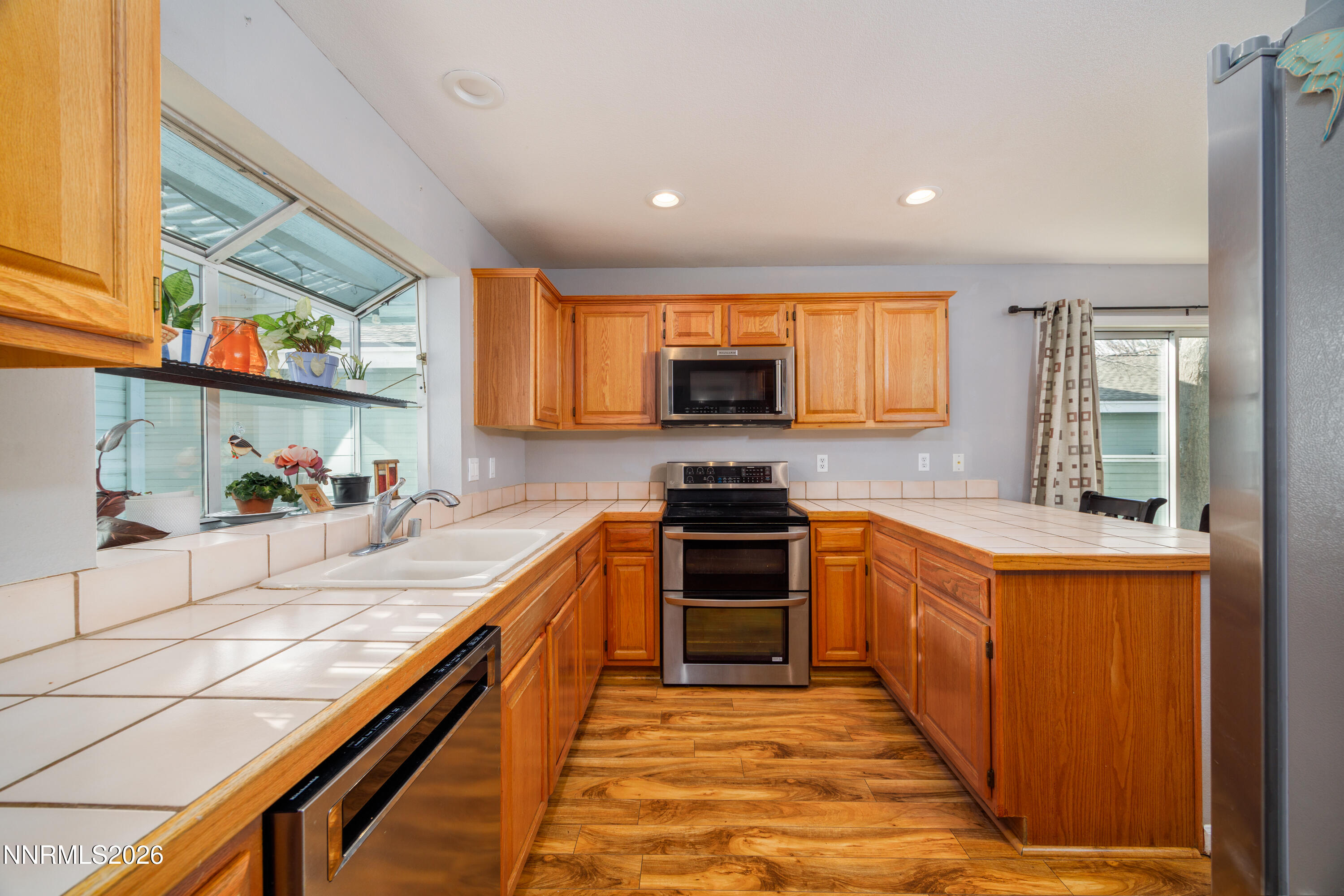 3338 Current Court Reno, NV 89509 - Photo 9 of 26 Current-33