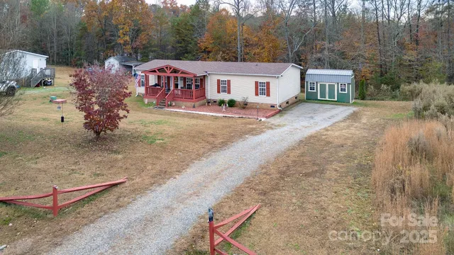 a view of outdoor space yard and patio