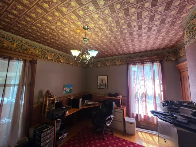 $649,999 | 705 West Highland Avenue, Elgin, IL 60123