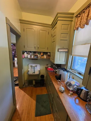 $649,999 | 705 West Highland Avenue, Elgin, IL 60123