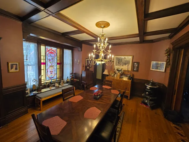 $649,999 | 705 West Highland Avenue, Elgin, IL 60123