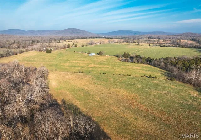 $1,200,000 | 250 Wayne 324, Patterson, MO 63956