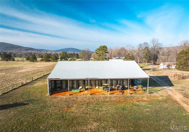 $1,200,000 | 250 Wayne 324, Patterson, MO 63956