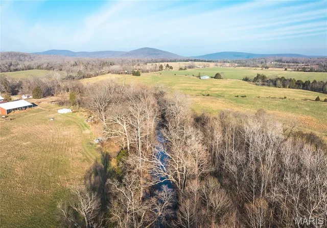 $1,200,000 | 250 Wayne 324, Patterson, MO 63956