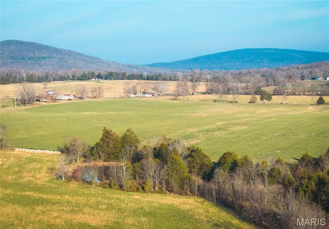 $1,200,000 | 250 Wayne 324, Patterson, MO 63956