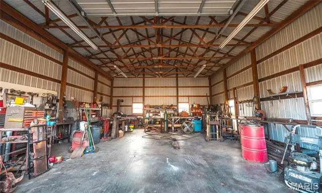 $1,200,000 | 250 Wayne 324, Patterson, MO 63956