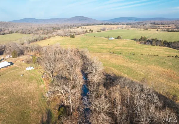 $1,200,000 | 250 Wayne 324, Patterson, MO 63956