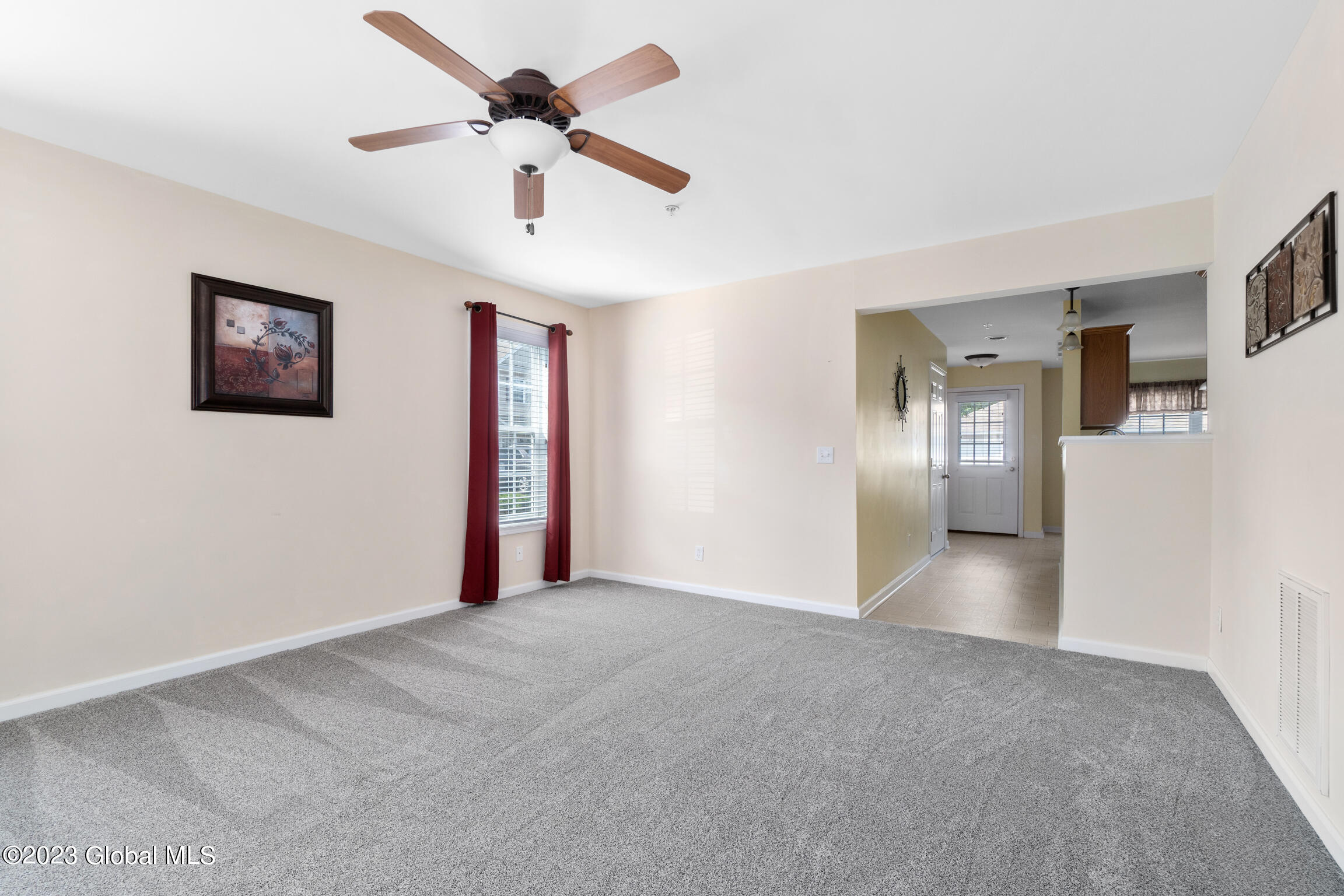 2000 Curry Road, Unit 37 Rotterdam, NY 12303 - Photo 6 of 32 2000 Curry Rd-38