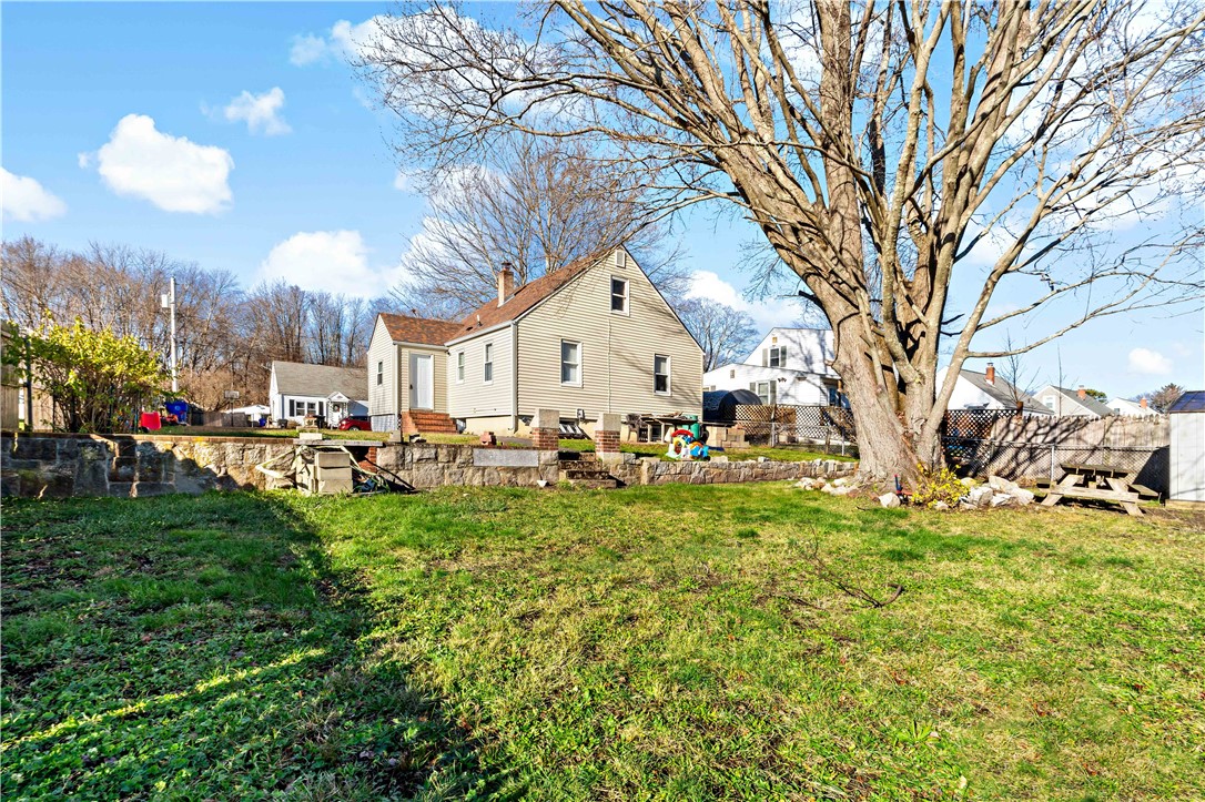 11 Colonial Way West Warwick, RI 02893 - Photo 26 of 27