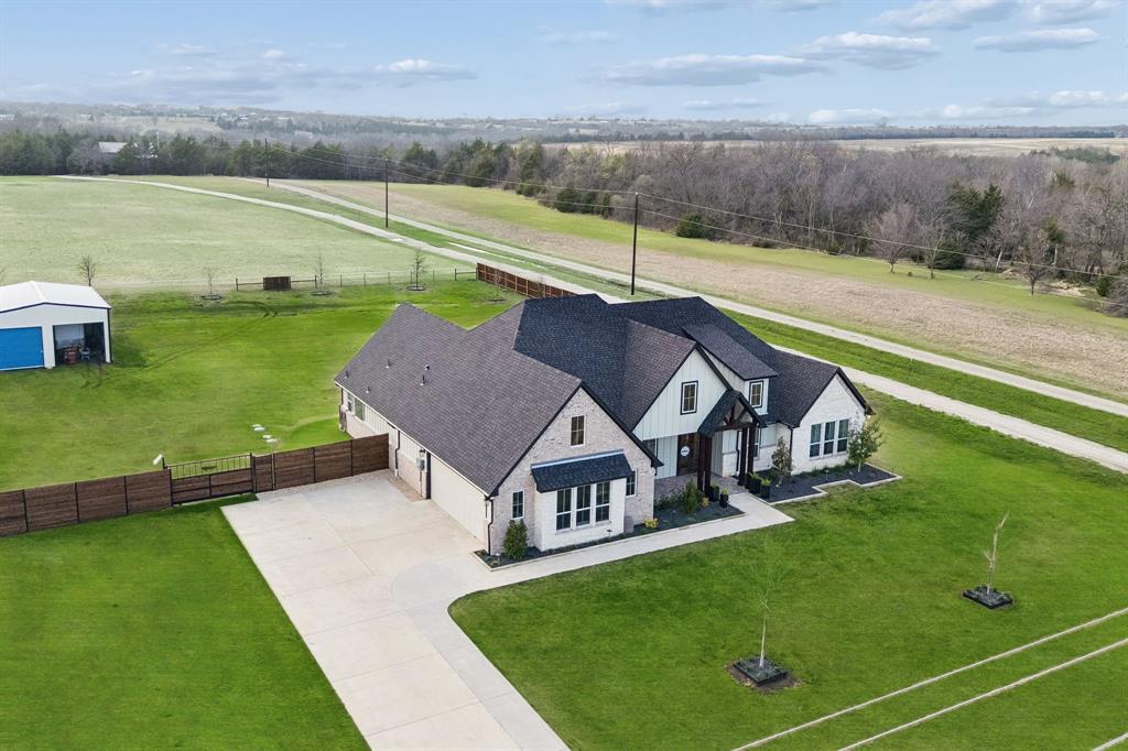 1179 Harrell Road Howe, TX 75459 - Photo 8 of 37