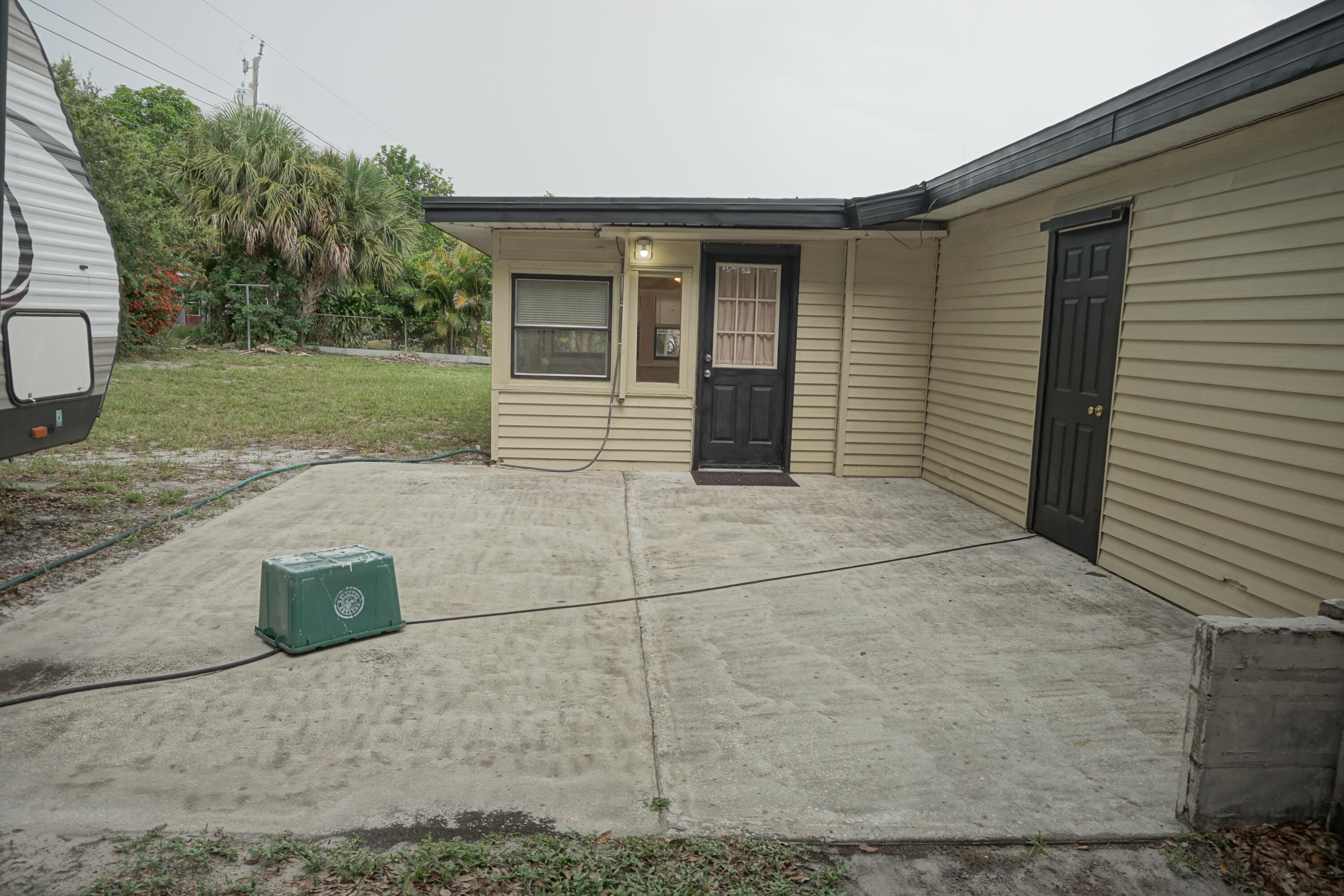 971 Fulton Lane Northeast Palm Bay, FL 32905 - Photo 22 of 42 DSC08315