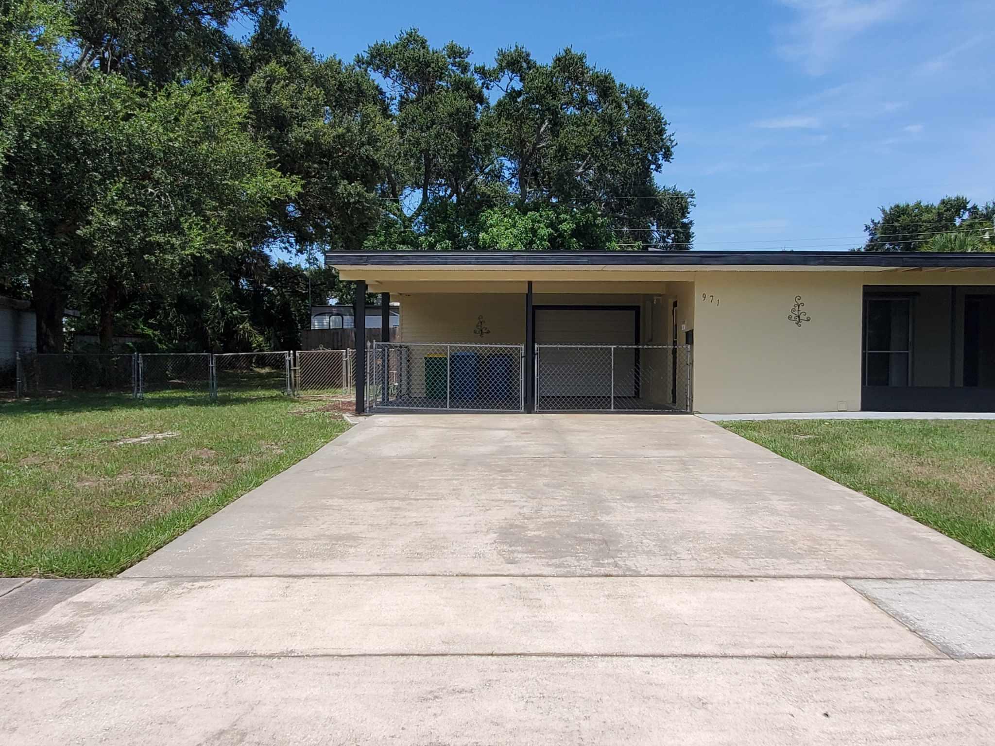 971 Fulton Lane Northeast Palm Bay, FL 32905 - Photo 34 of 42 453437144_388523313880912_61093414883232