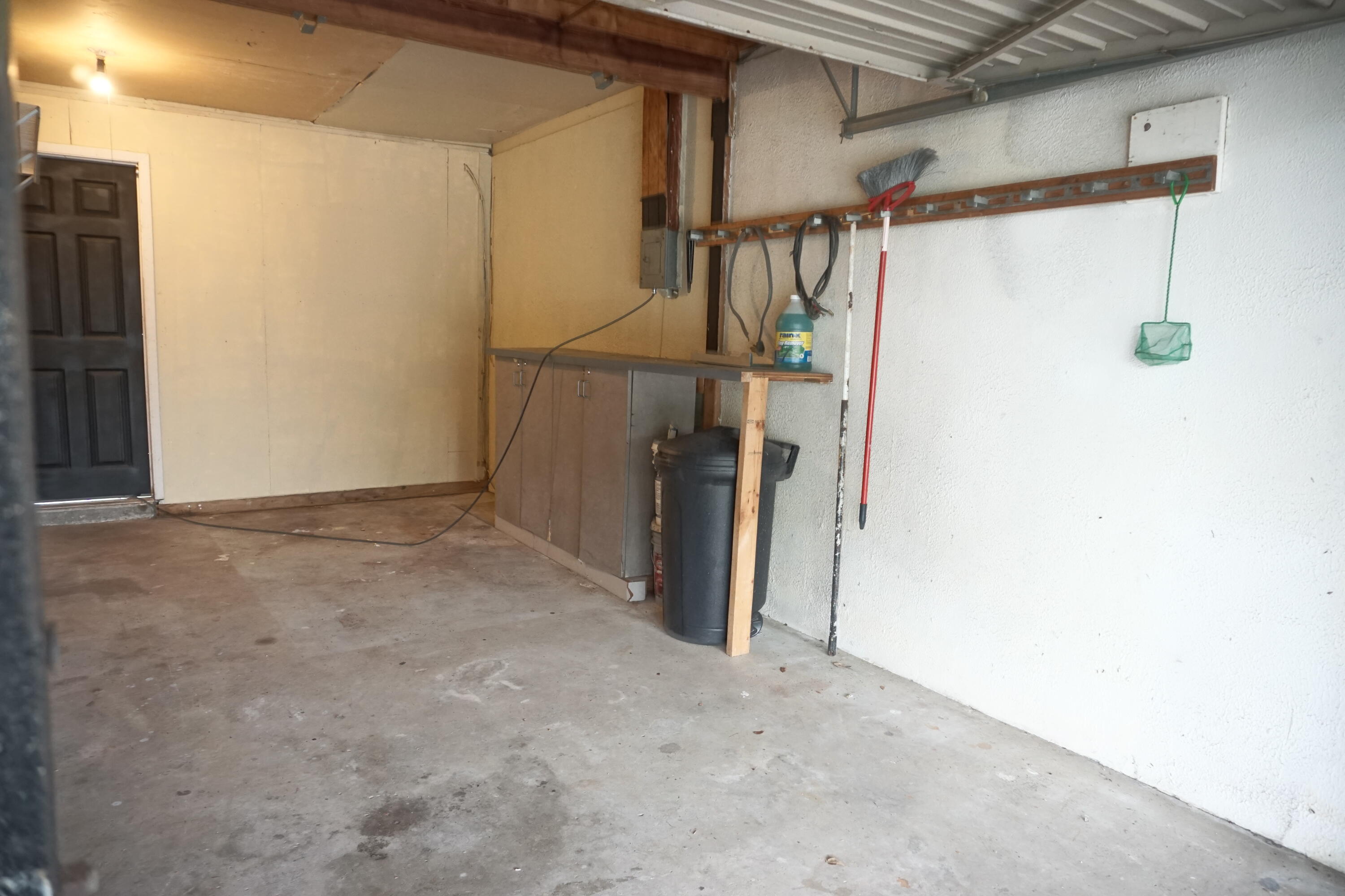 971 Fulton Lane Northeast Palm Bay, FL 32905 - Photo 37 of 42 DSC08347