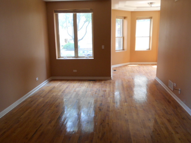 6716 South Chappel Avenue, Unit 1S Chicago, IL 60649 - Photo 5 of 10