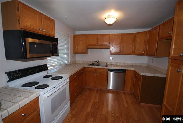 3550 Meeks Way Reno, NV 89503 - Photo 5 of 13 Photo 5